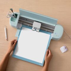 Cricut 2012050 Ekonomik Vinil Kalici 30.5cm X 6.1m Beyaz