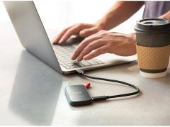 SanDisk Portable 2TB 800MB/sn Taşınabilir SSD SDSSDE30-2T00-G26