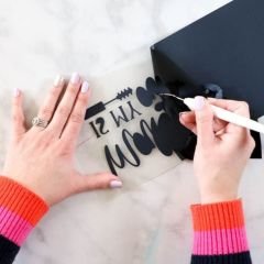 Cricut Joy Smart Iron-On Isı Transfer Vinil (HTV) 4’lü Set (Gümüş, Altın, Siyah&Kırmızı, Beyaz)