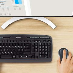 Logitech MK330 Kablosuz Klavye Mouse Seti 920-003988